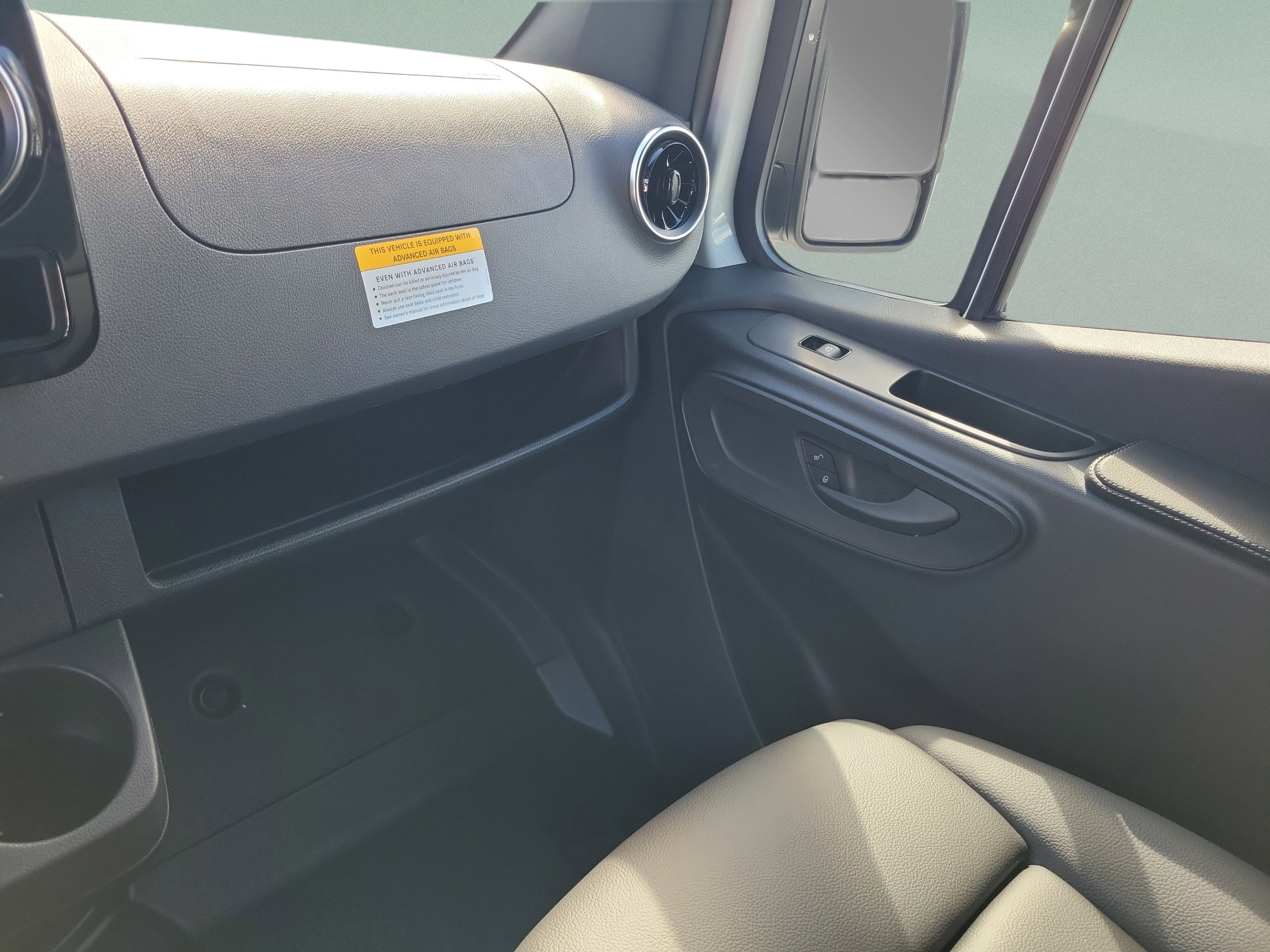 Used 2026 Mercedes-Benz Sprinter 2500 image 14