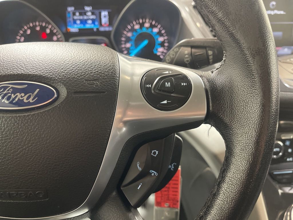 Used 2013 Ford Escape SEL image 20