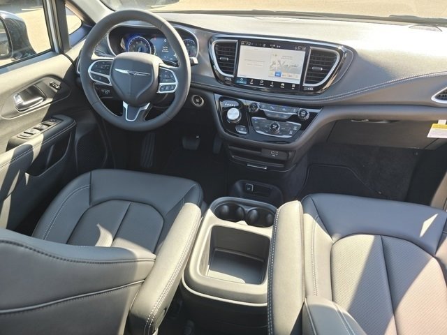 New 2026 Chrysler Pacifica Select image 28