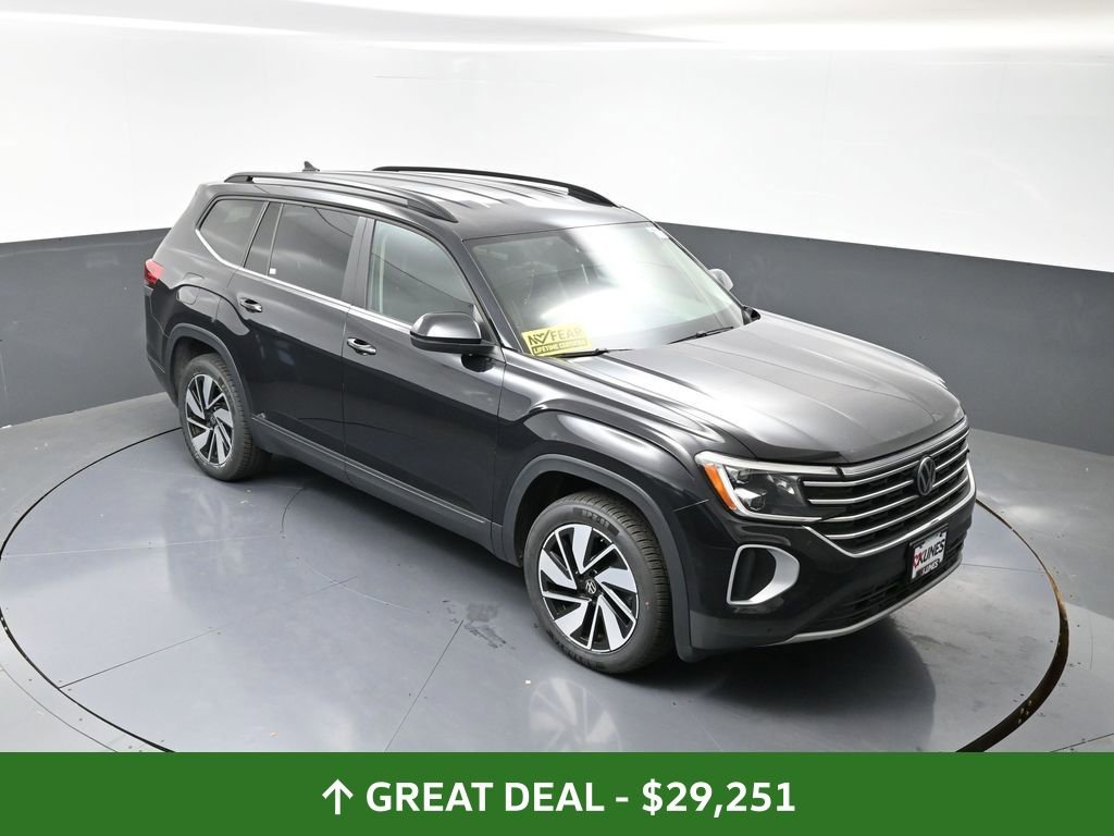 Used 2024 Volkswagen Atlas SE image 42