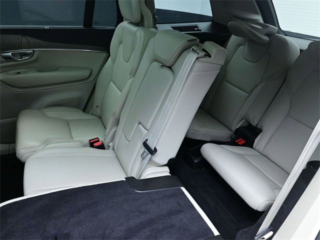 Used 2021 Volvo XC90 T6 Inscription w/ Advanced Package image 22