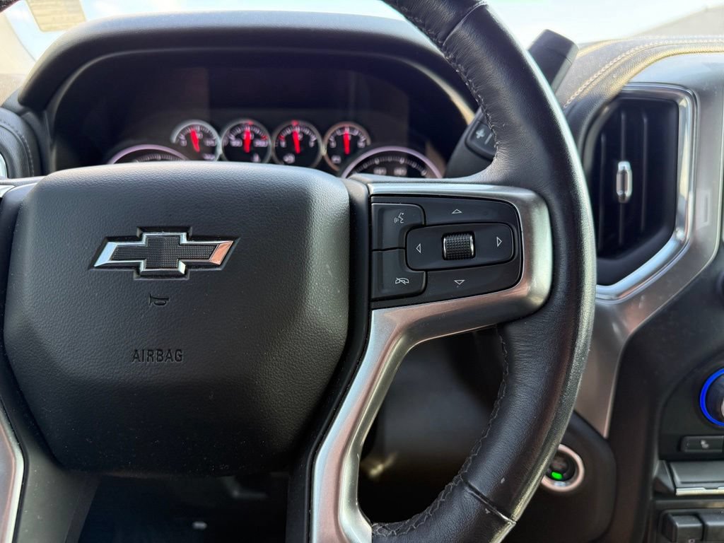Used 2021 Chevrolet Silverado 1500 LT Trail Boss AWD/4WD image 11