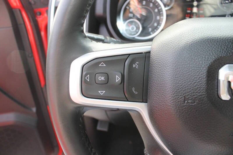 Used 2024 RAM 2500 Big Horn w/ Bed Utility Group image 20