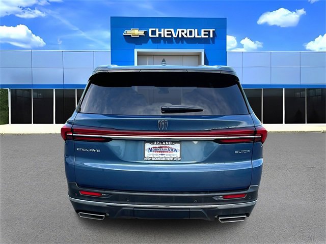 Used 2025 Buick Enclave Preferred image 4