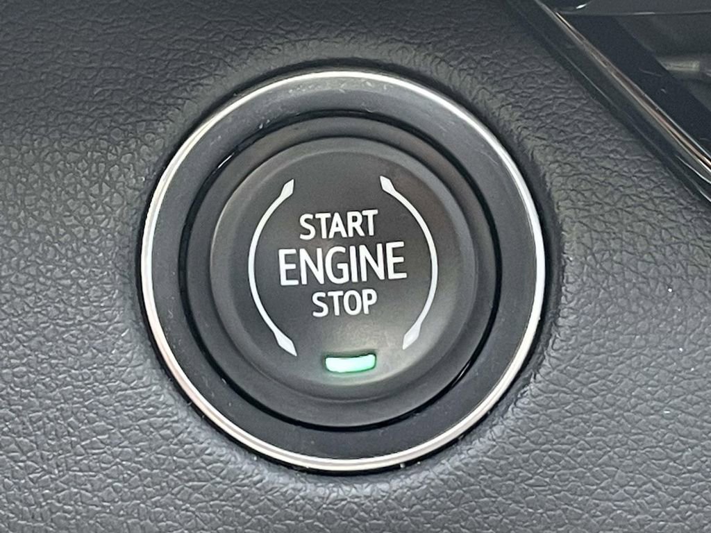 Used 2025 Buick Enclave Avenir w/ Super Cruise Package image 24