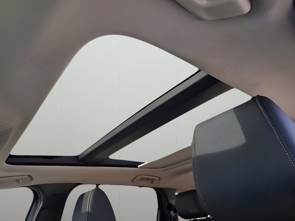 Used 2025 MAZDA CX-90 Plug-In Hybrid w/Premium Sport image 24