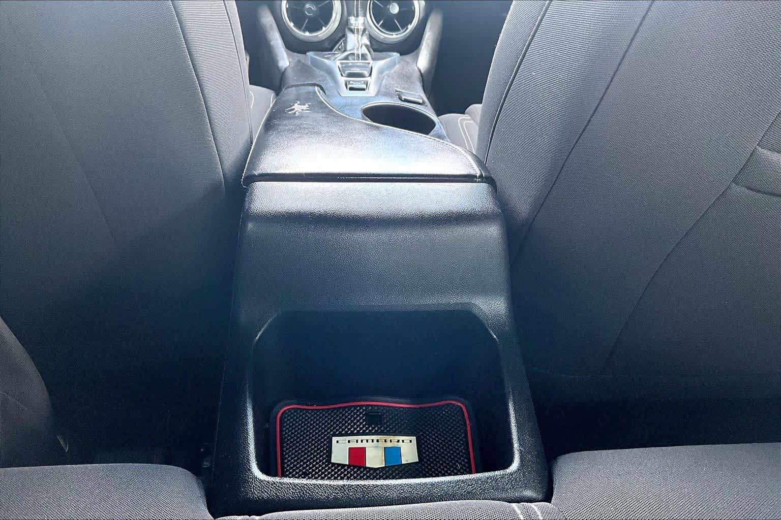 Used 2016 Chevrolet Camaro LT w/ Technology Package RWD image 34