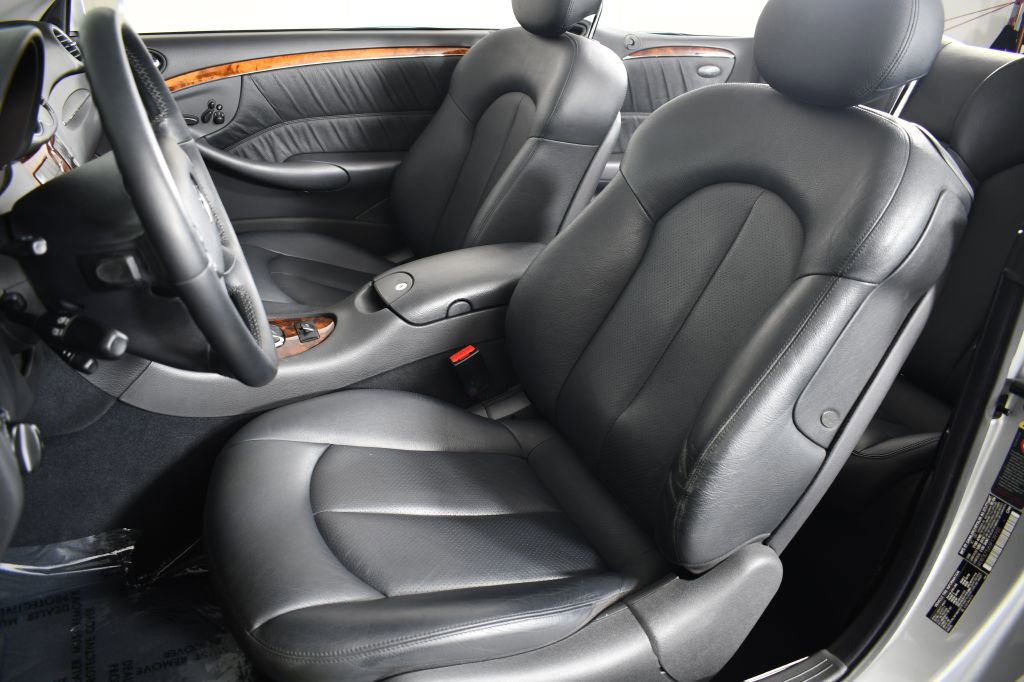 Used 2005 Mercedes-Benz CLK 500 Cabriolet image 25