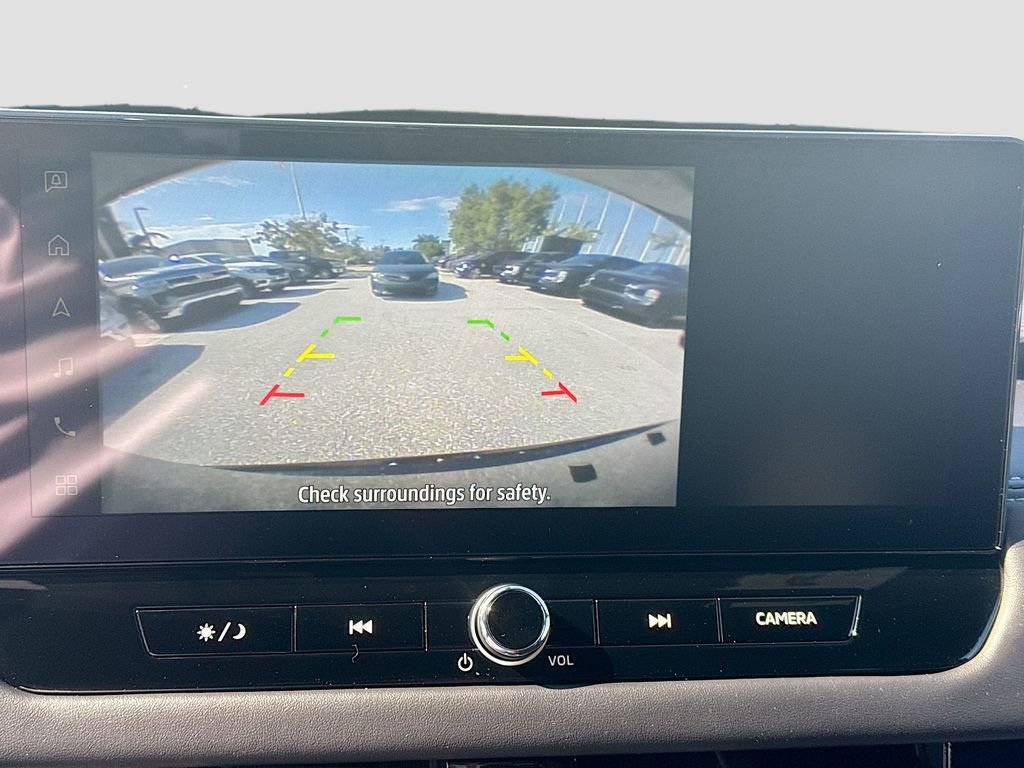 New 2026 Mitsubishi Outlander LE FWD image 13