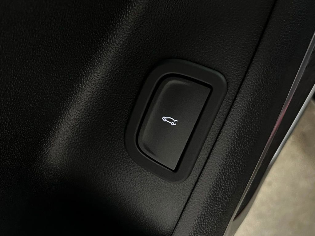 New 2026 Buick Enclave Sport Touring w/ Power Package image 14