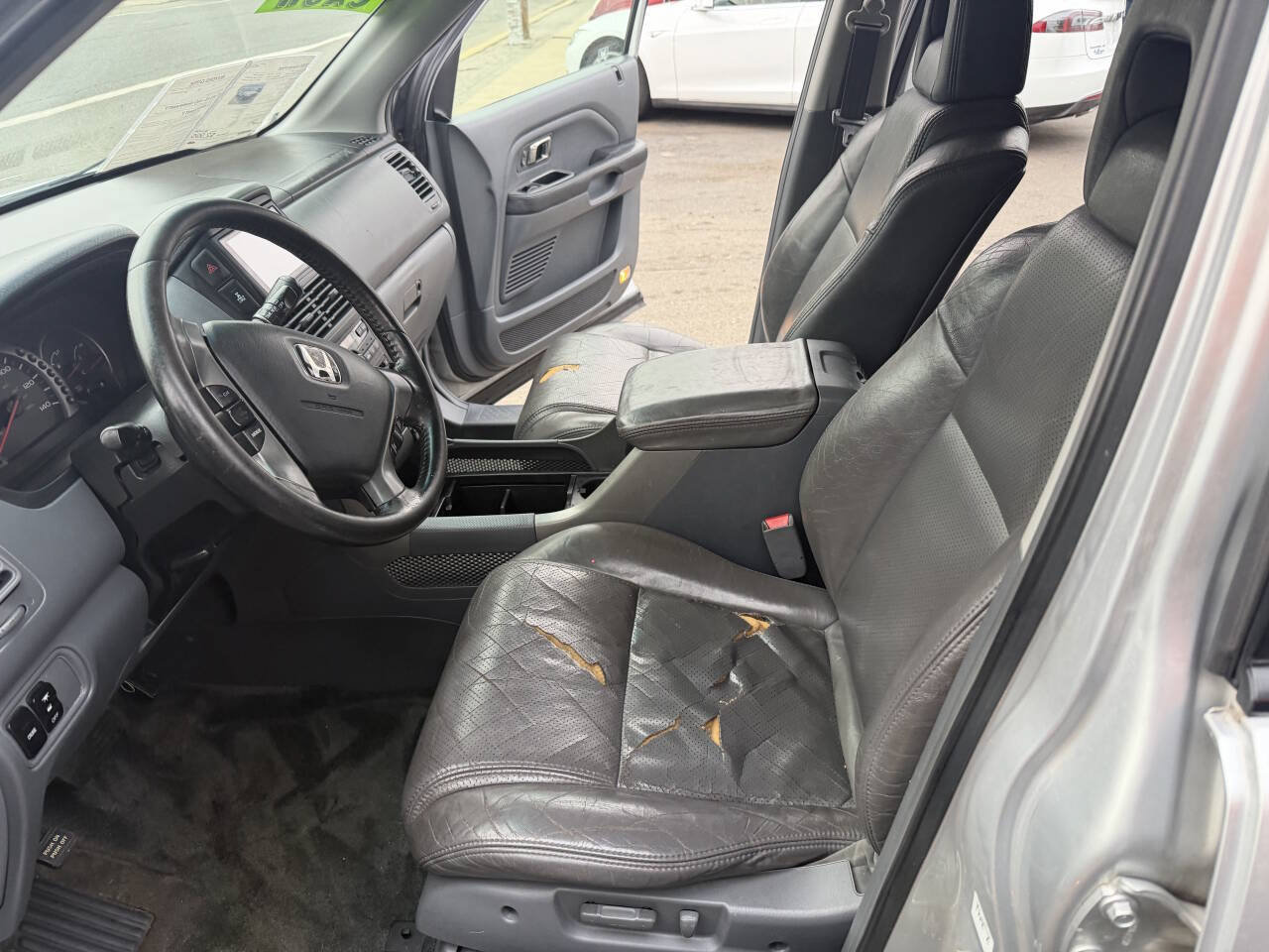 Used 2004 Honda Pilot EX image 13