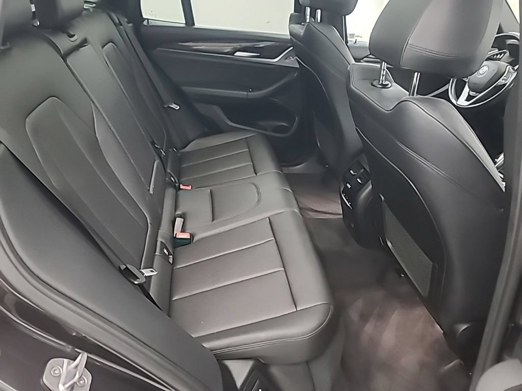 Used 2018 BMW X3 xDrive30i w/ Convenience Package AWD/4WD image 17