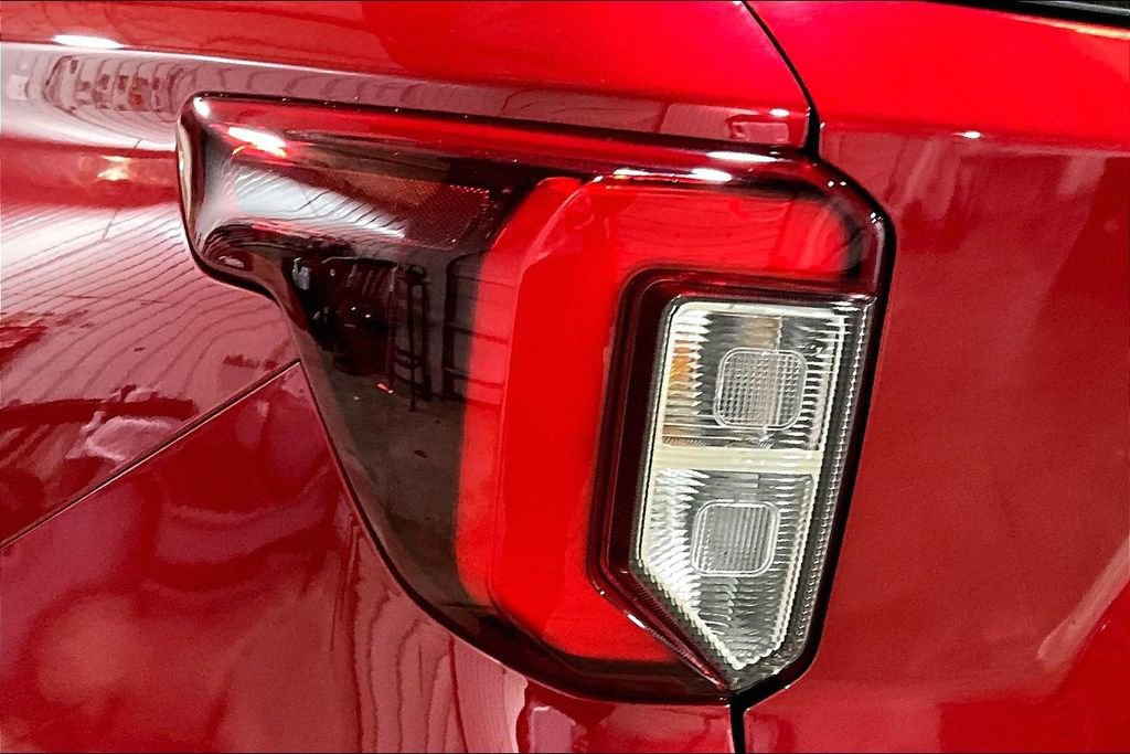 Certified 2024 Ford Explorer ST w/ Equipment Group 401A image 8