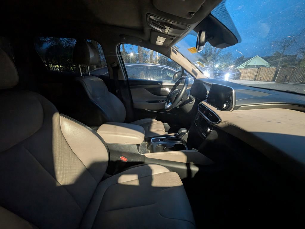 Used 2020 Hyundai Santa Fe Limited image 9