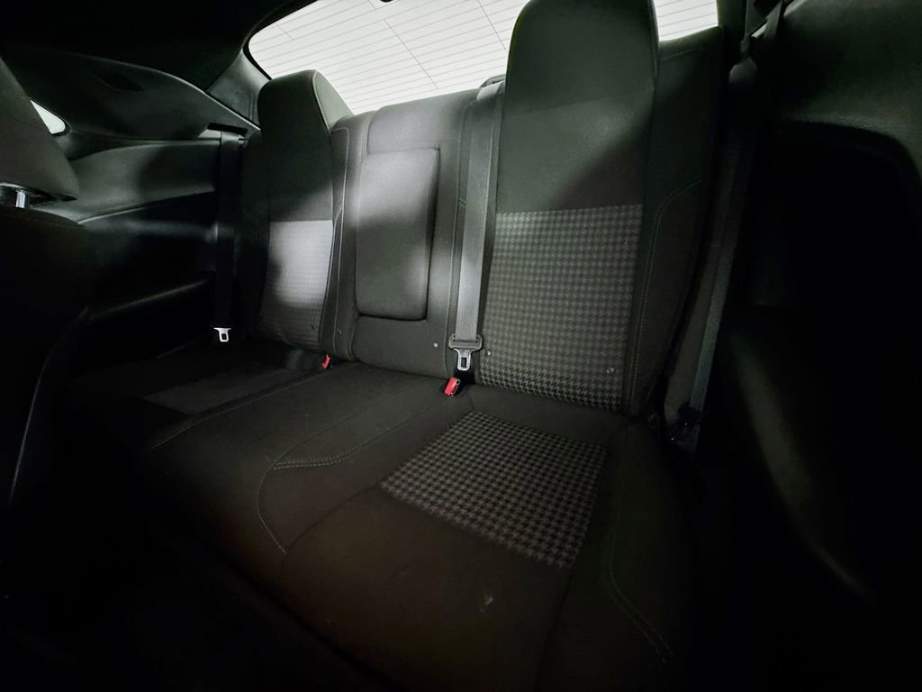 Used 2017 Dodge Challenger SXT image 28