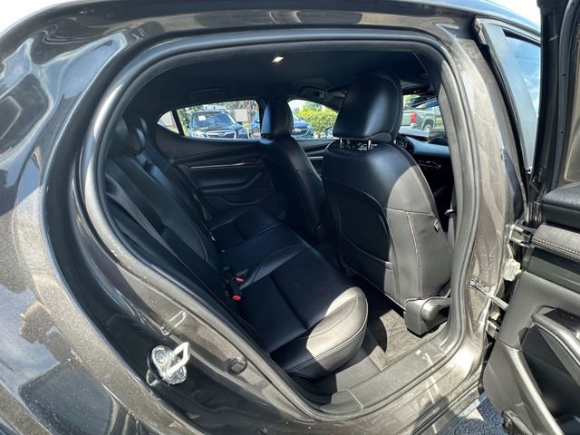 Used 2019 MAZDA MAZDA3 Hatchback FWD image 17
