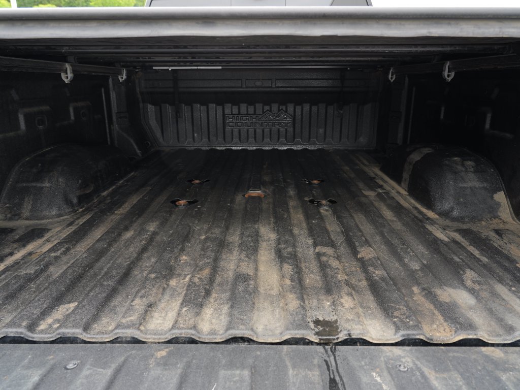Used 2024 Chevrolet Silverado 3500 High Country w/ High Country Premium Package AWD/4WD image 29