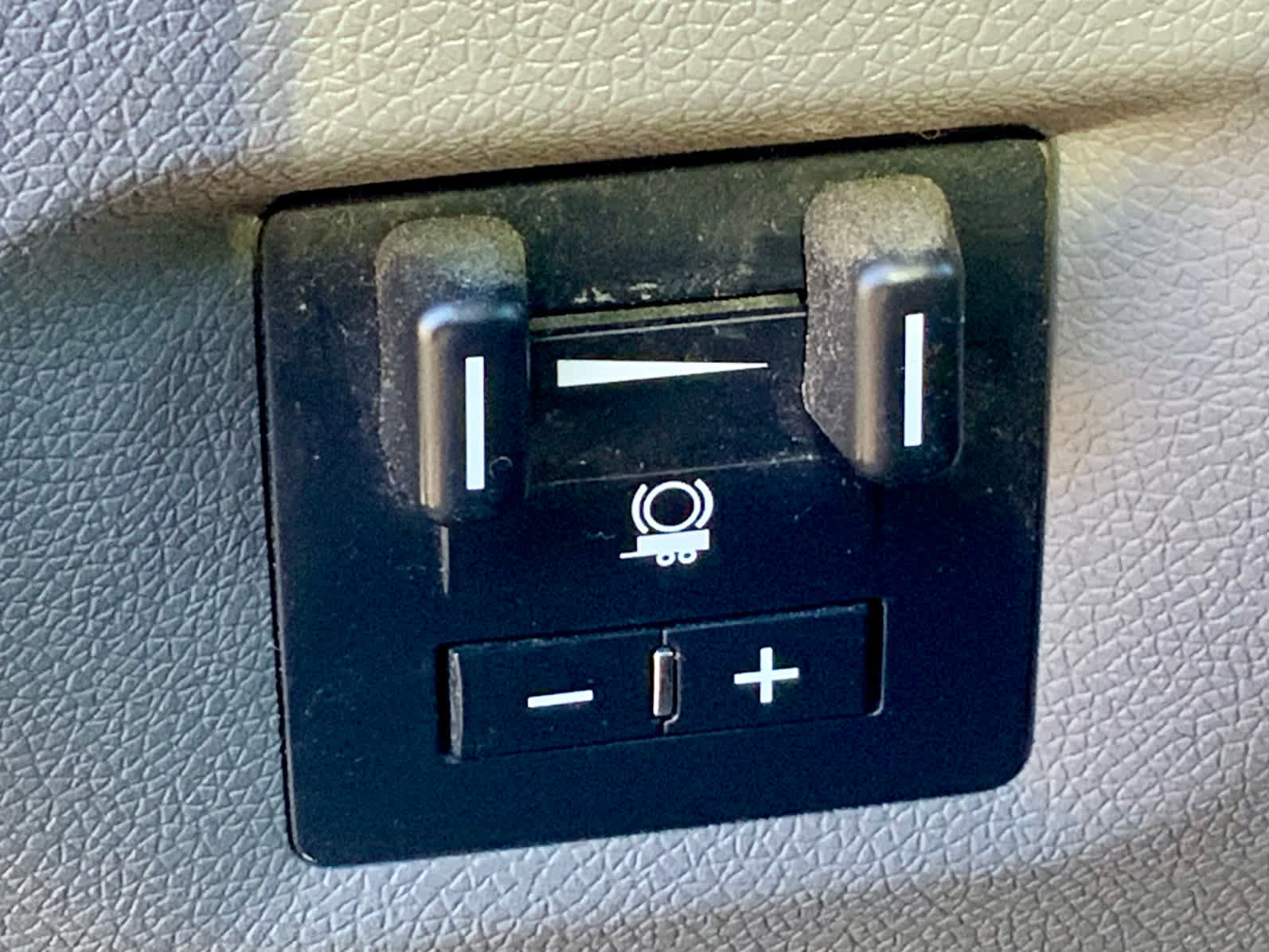 Used 2012 Chevrolet Silverado 2500 W/T image 39