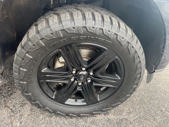 Used 2020 Ford Expedition XLT w/ Equipment Group 202A image 25