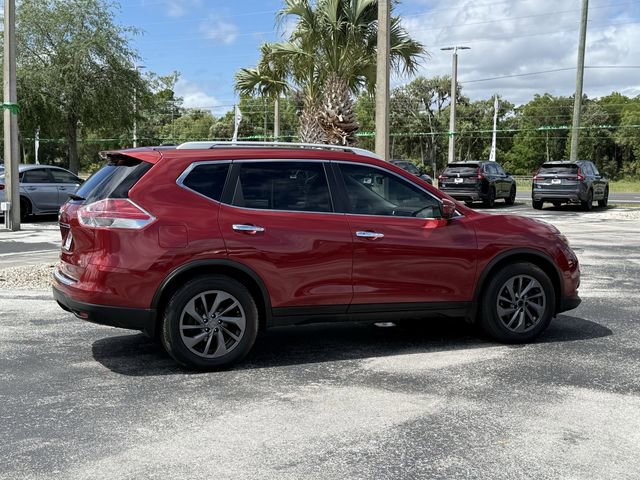 Used 2016 Nissan Rogue SL w/ SL Premium Package FWD image 6