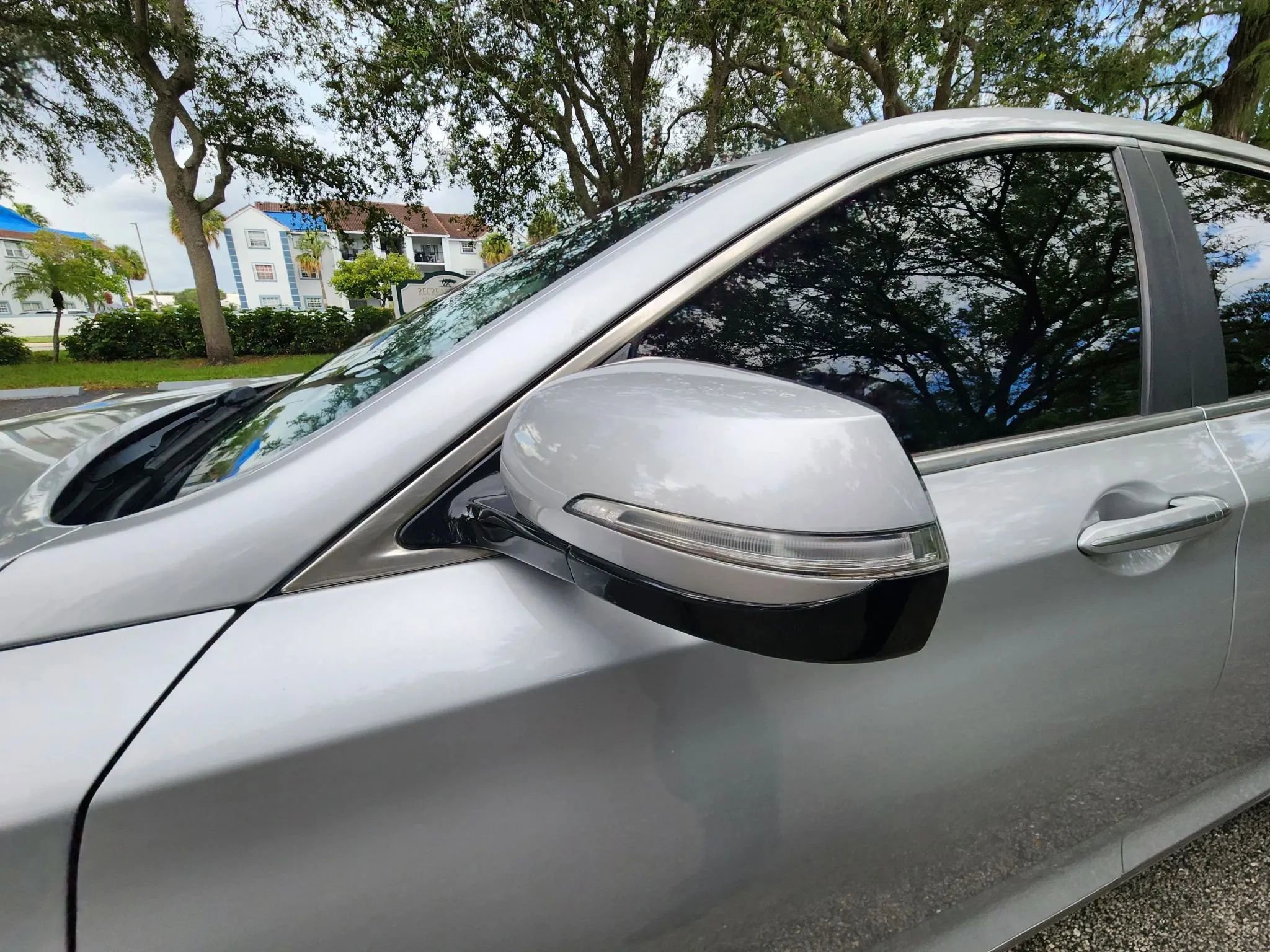 Used 2018 Genesis G80 3.8 image 17