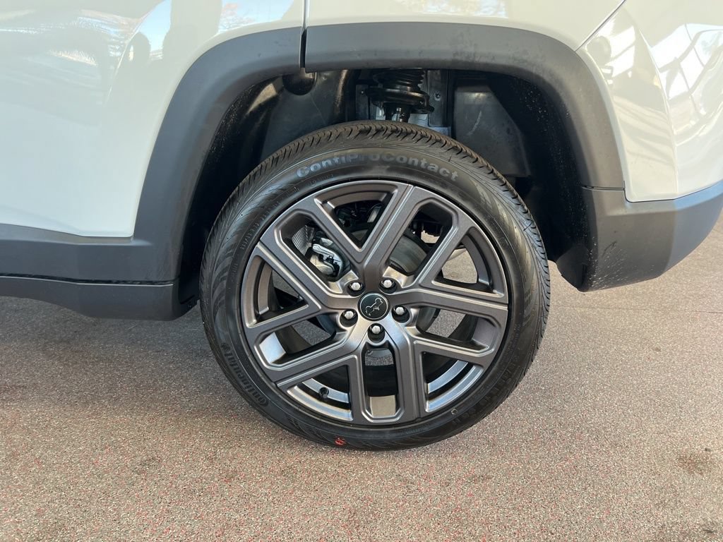 New 2026 Jeep Compass Limited AWD/4WD image 22