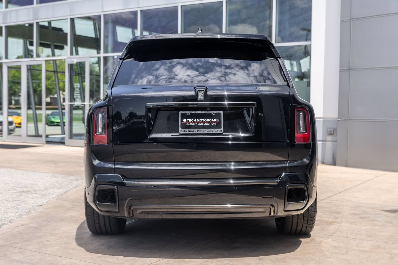 Certified 2025 Rolls-Royce Cullinan Black Badge w/ Leather Finishing Pack AWD/4WD image 14