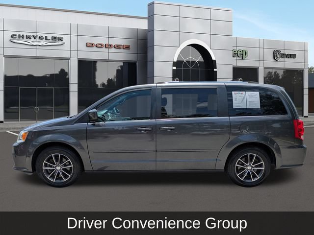 Used 2016 Dodge Grand Caravan SXT FWD image 7