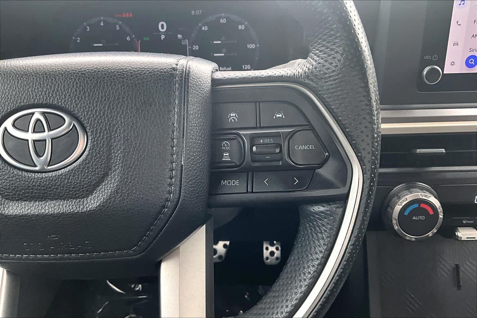 Used 2024 Toyota Tacoma TRD Sport AWD/4WD image 24