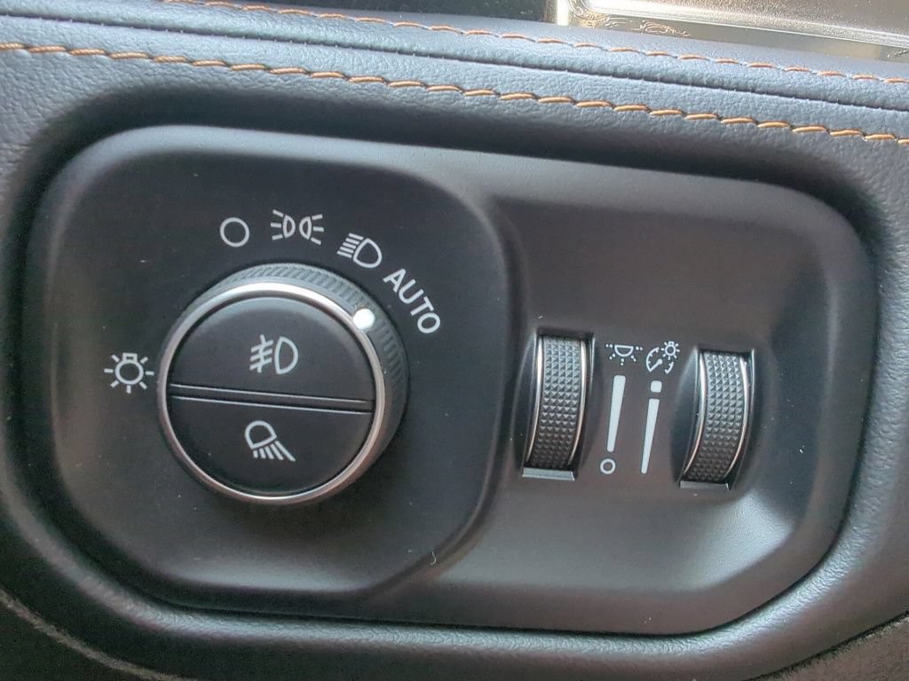 Used 2023 RAM 1500 Limited AWD/4WD image 29