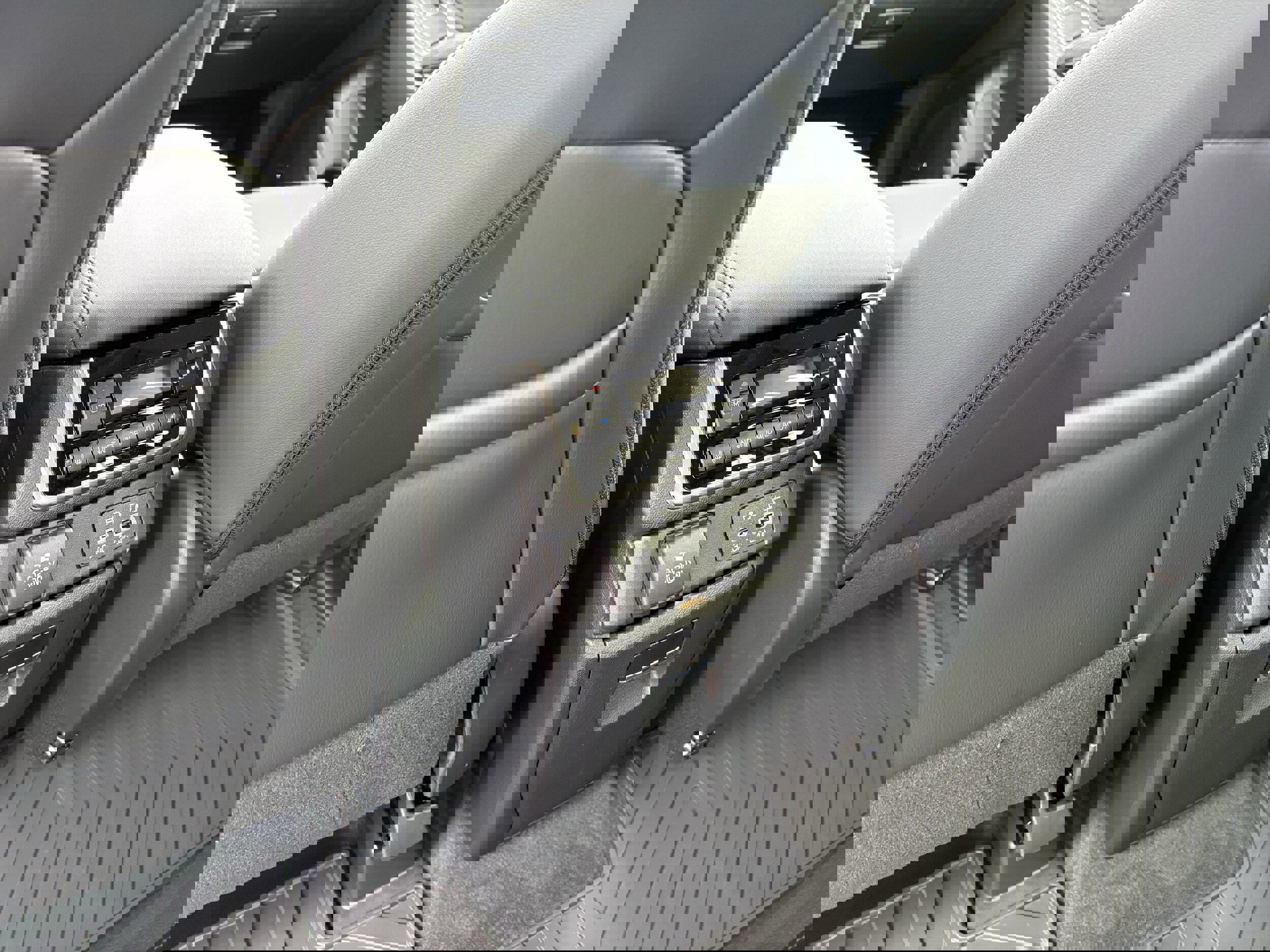 Certified 2026 Subaru Ascent Touring image 33