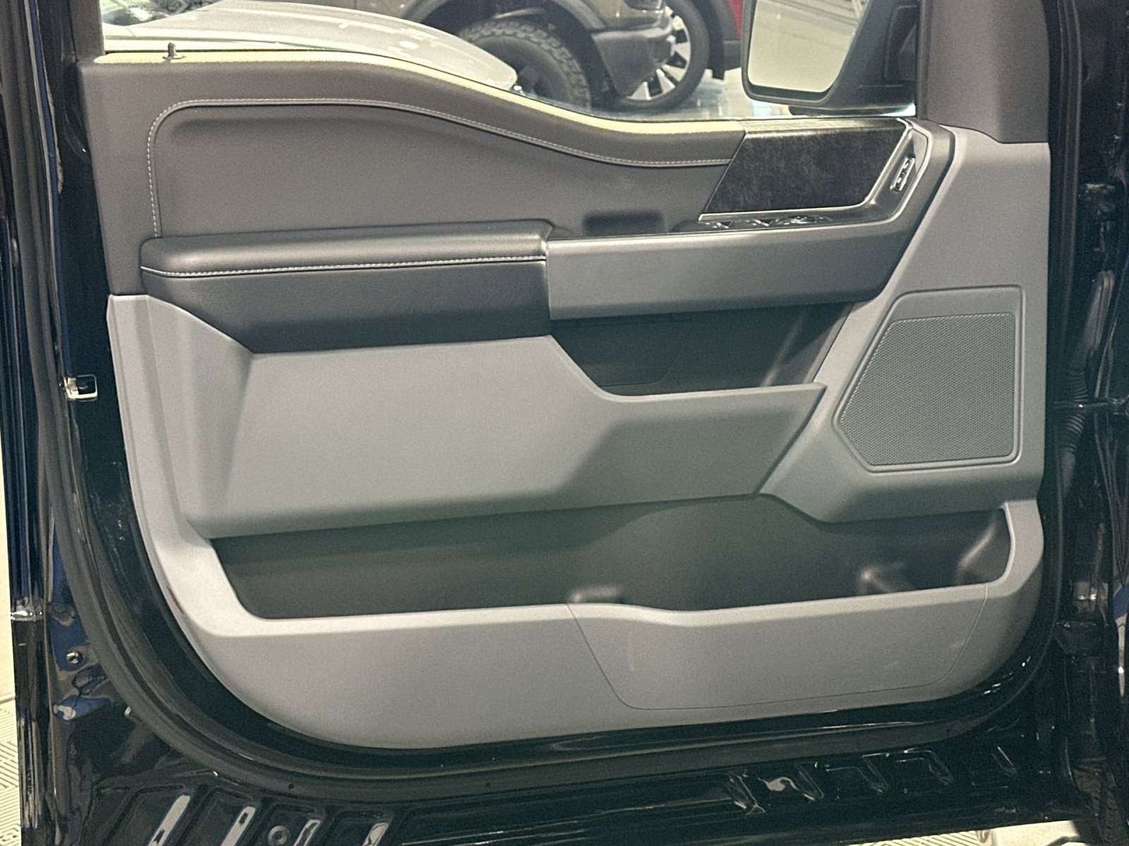 Used 2023 Ford F150 XLT w/ Equipment Group 302A High image 15