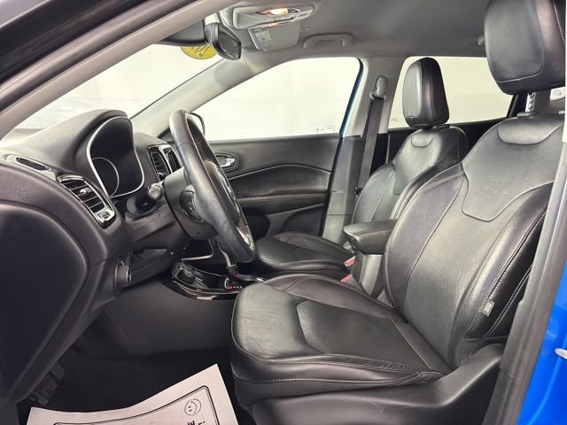 Used 2018 Jeep Compass Limited AWD/4WD image 23