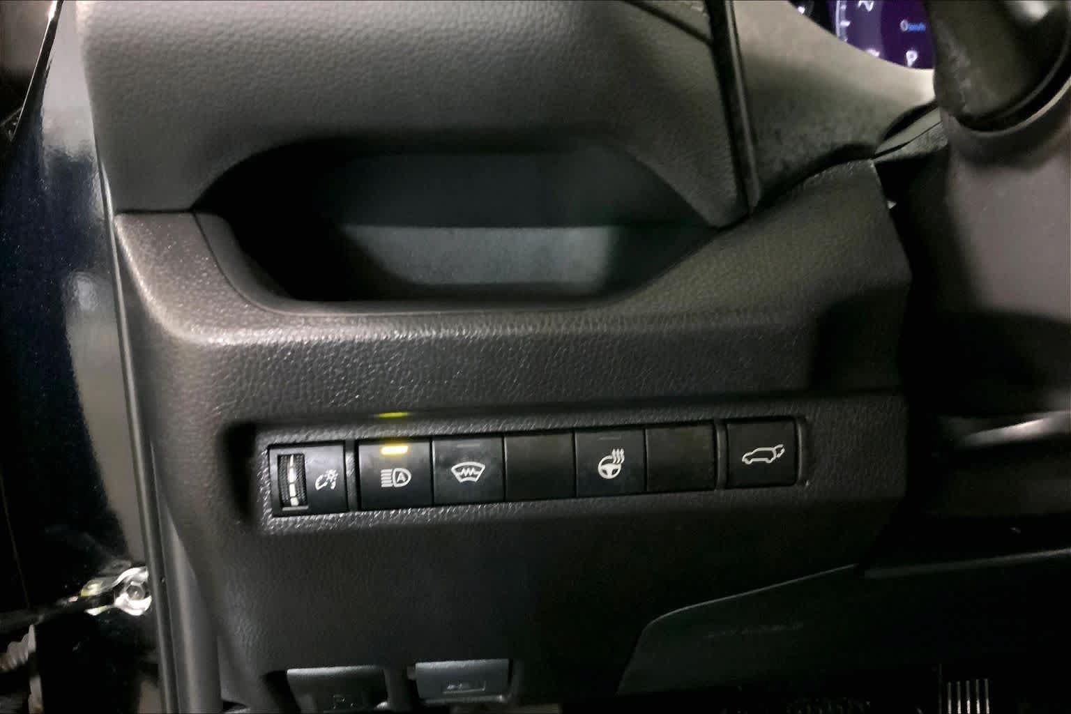 Certified 2024 Toyota RAV4 XLE w/ Convenience Package AWD/4WD image 35