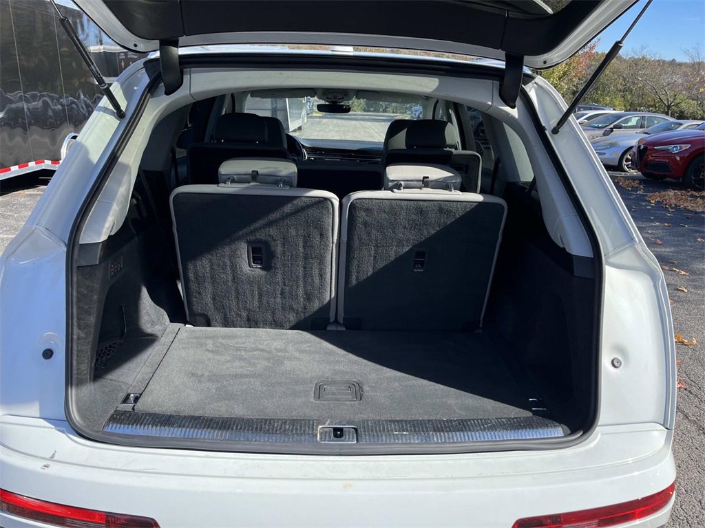 Used 2022 Audi Q7 3.0T Premium Plus image 12