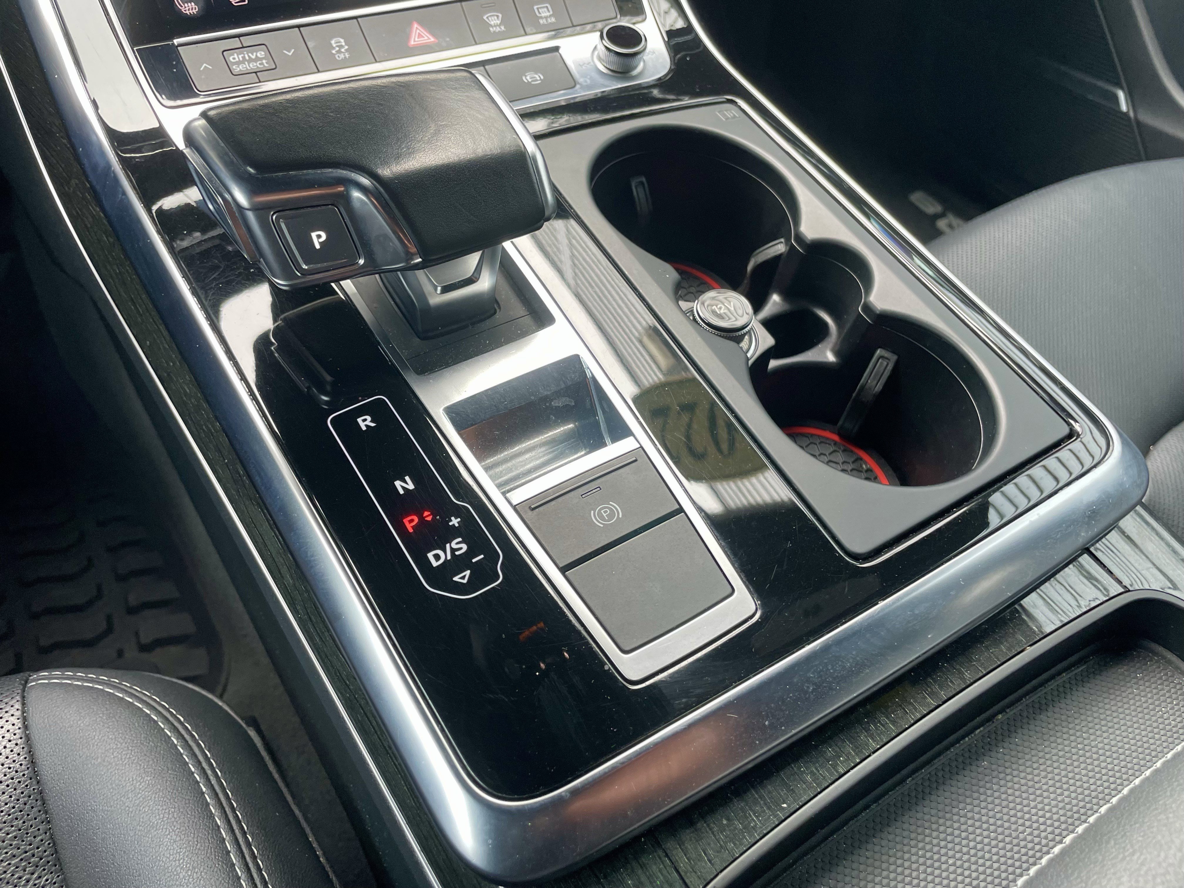 Used 2022 Audi Q8 Premium Plus w/ Premium Plus Package image 20