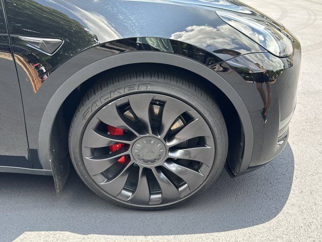 Used 2022 Tesla Model Y Performance AWD/4WD image 14