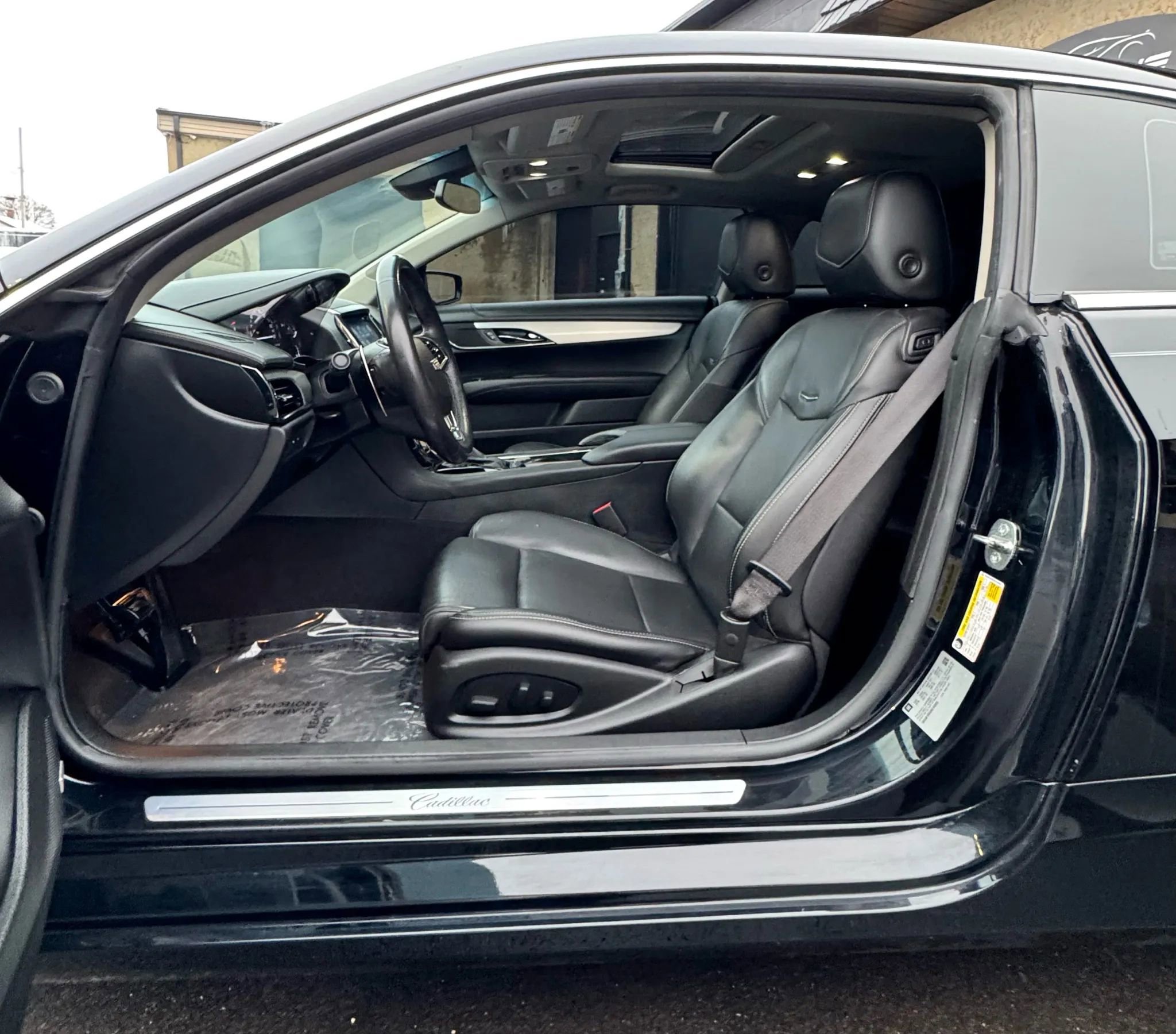 Used 2017 Cadillac ATS Luxury w/ Safety and Security Package image 4