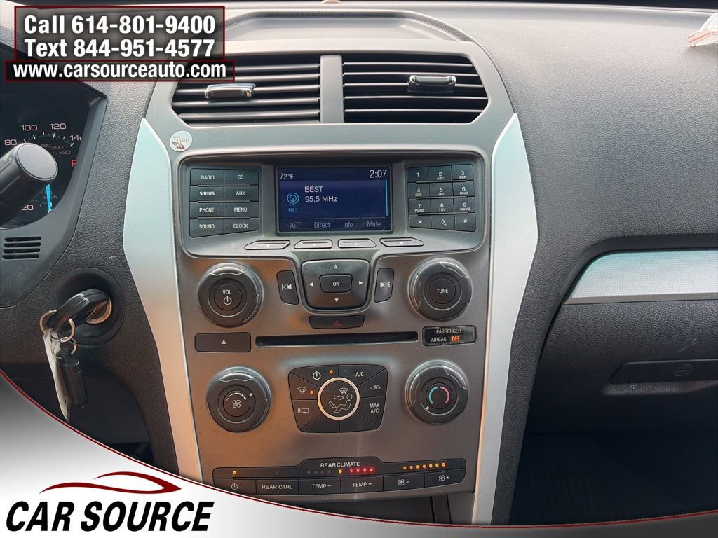 Used 2015 Ford Explorer XLT image 16