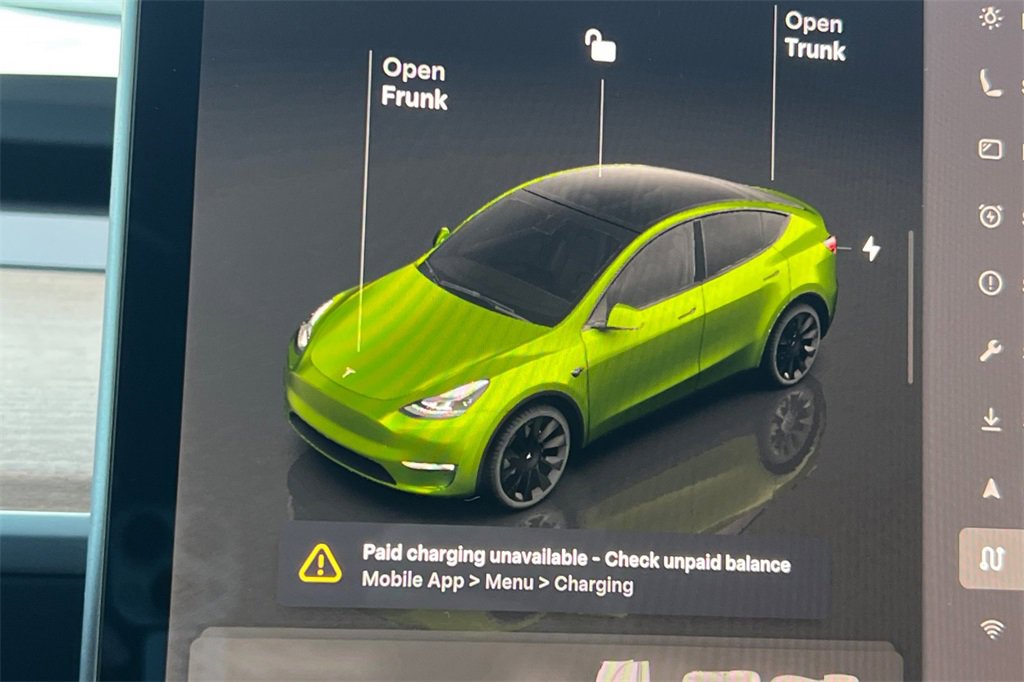 Used 2023 Tesla Model Y Long Range image 27
