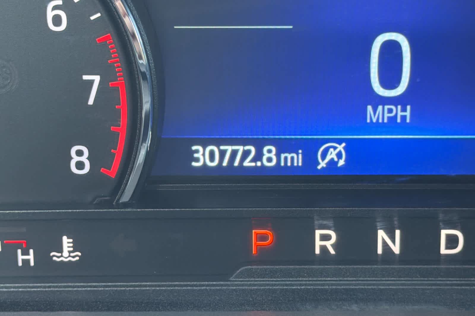 Used 2023 Ford Explorer XLT AWD/4WD image 26