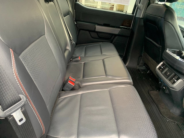 Used 2022 Ford F150 Lariat w/ Trailer Tow Package AWD/4WD image 16