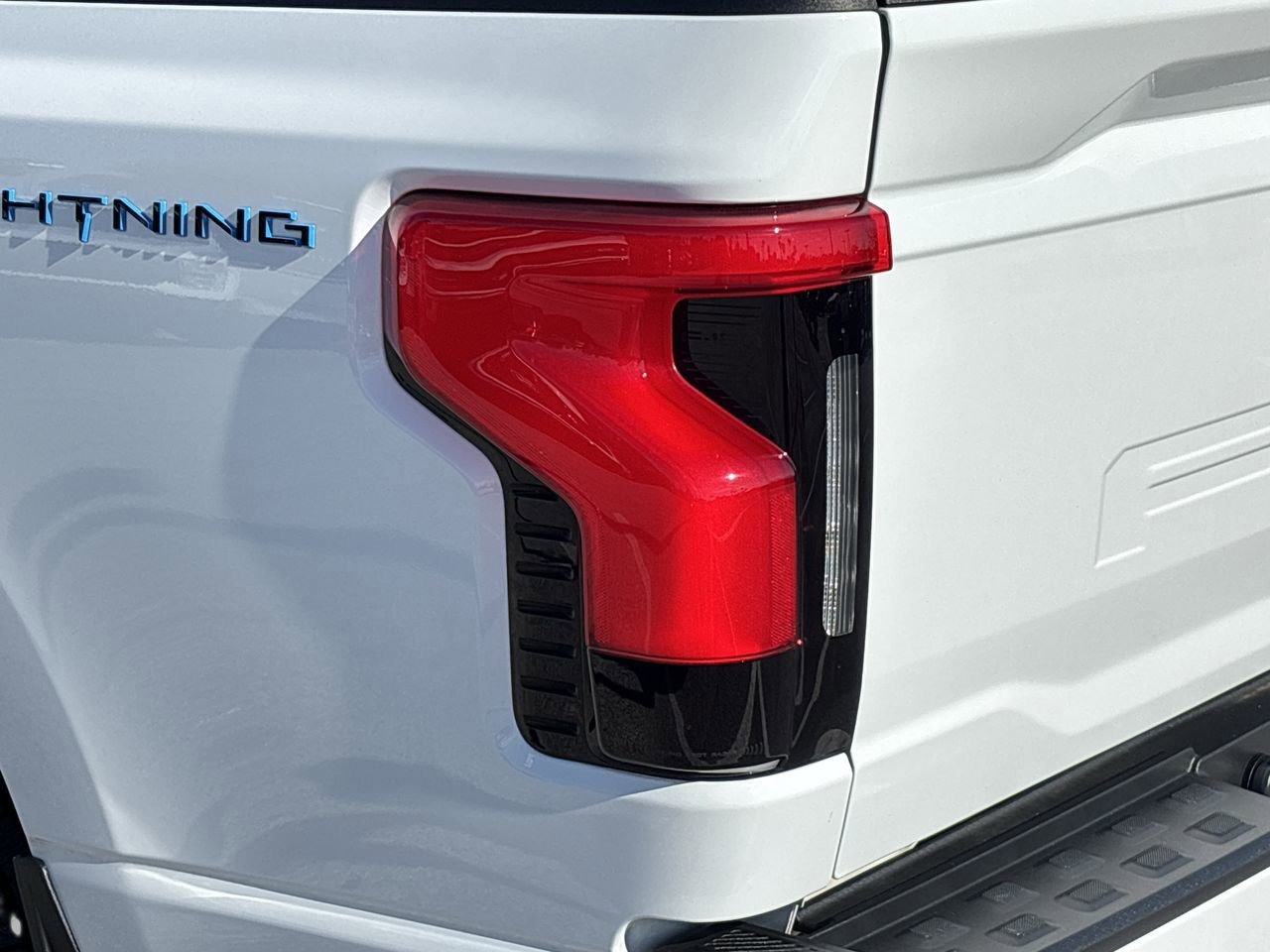 Used 2024 Ford F150 Lightning Flash image 7