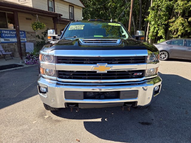 Used 2017 Chevrolet Silverado 3500 LTZ w/ Duramax Plus Package AWD/4WD image 9