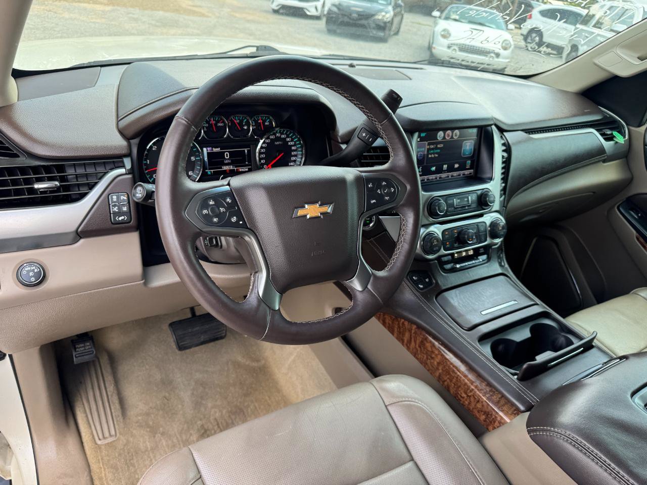 Used 2015 Chevrolet Tahoe LTZ RWD image 35