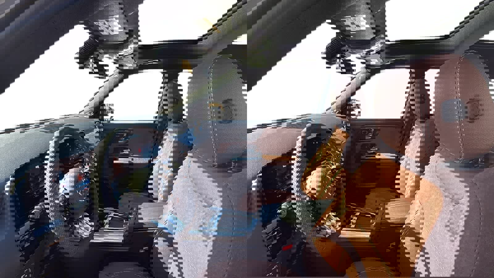 New 2026 Mercedes-Benz GLA 35 AMG 4MATIC image 4