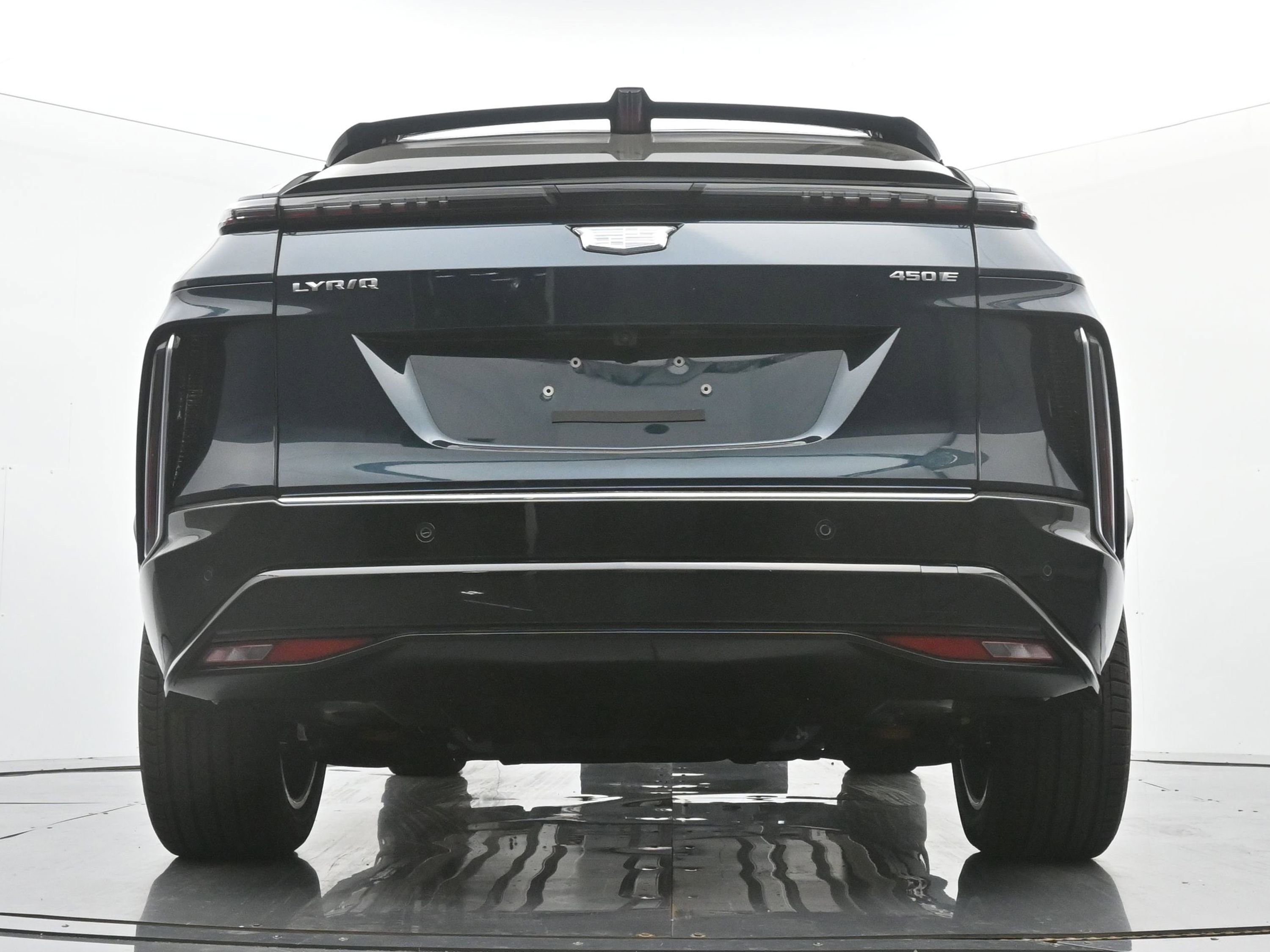 New 2026 Cadillac Lyriq Luxury image 18