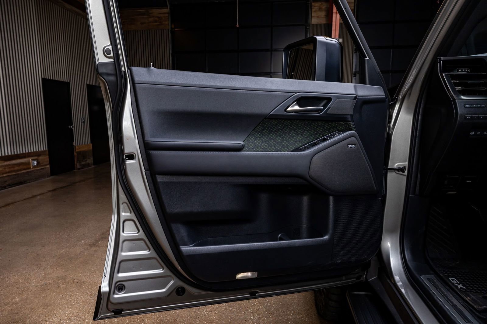 Used 2024 Lexus GX 550 image 36