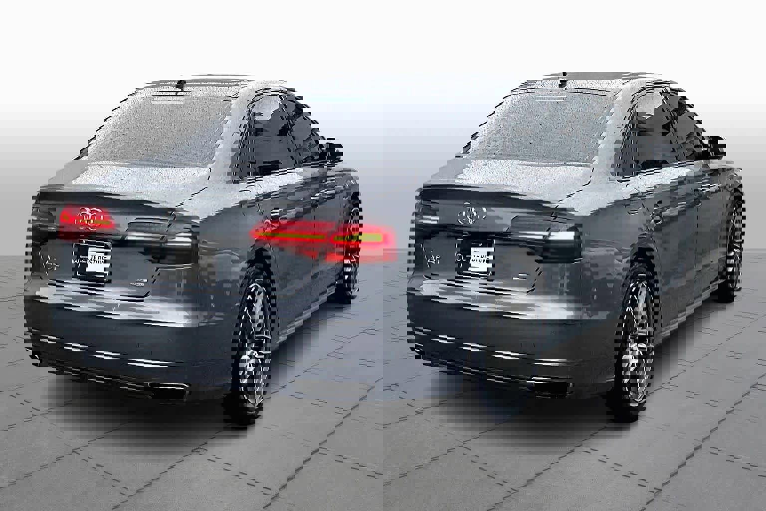 Used 2017 Audi A8 L 3.0T w/ Executive Package image 11