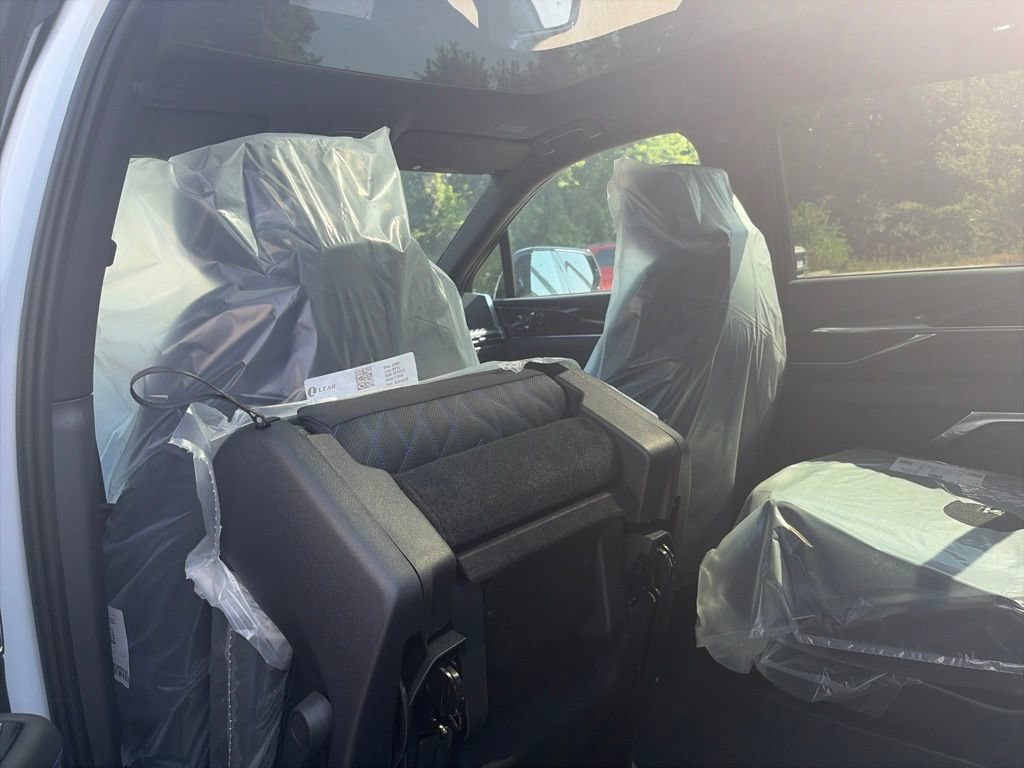 New 2026 Cadillac Escalade IQ Sport 1 AWD/4WD image 6